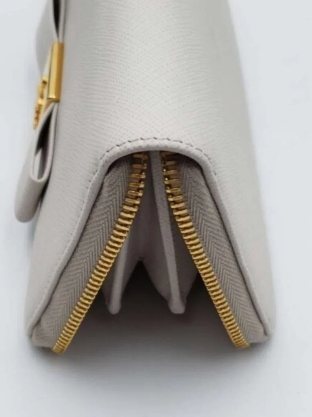 Authentic Prada Saffiano Fiocco Bow Zip-Around Wallet